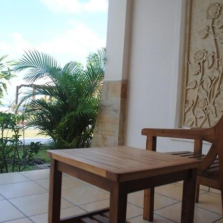 Lombok Beach Hotel Montongbuwoh Extérieur photo